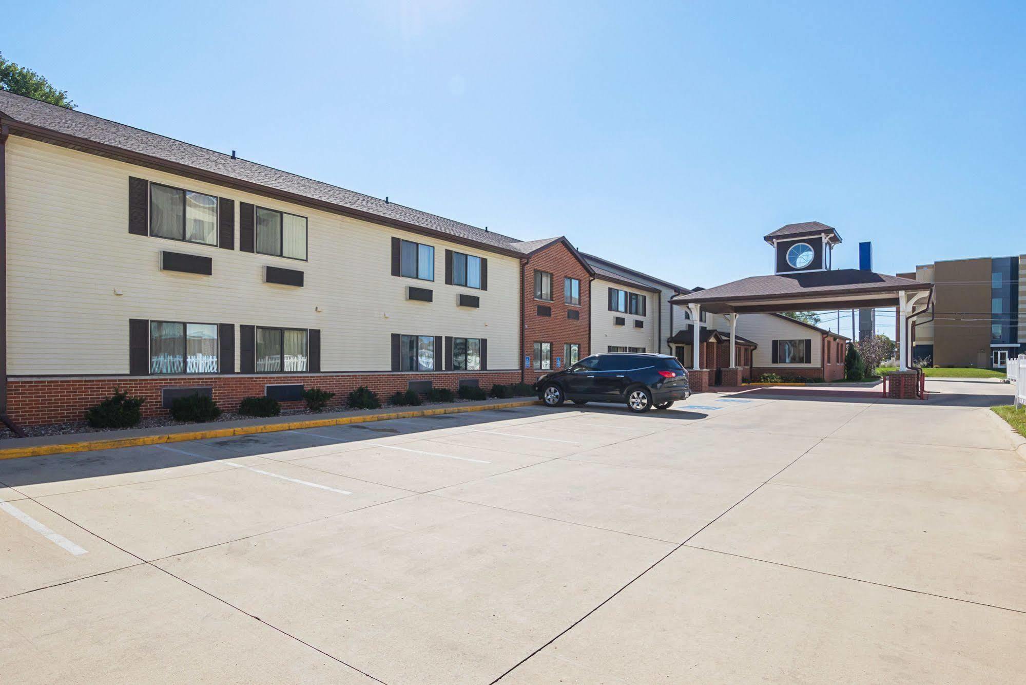 Motel 6-Waterloo, Ia - Crossroads Mall - Cedar Falls Екстер'єр фото