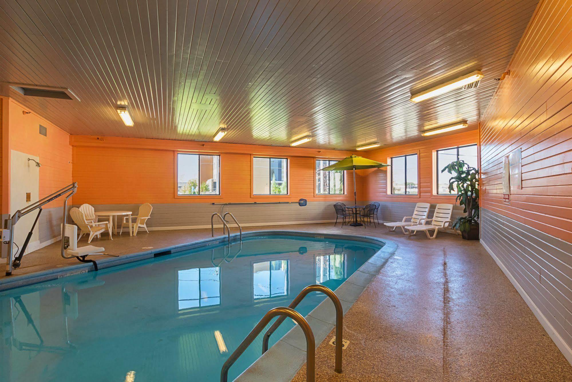 Motel 6-Waterloo, Ia - Crossroads Mall - Cedar Falls Екстер'єр фото